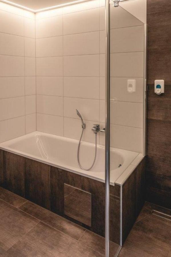 Hotel Lokomotive Linz Dış mekan fotoğraf
