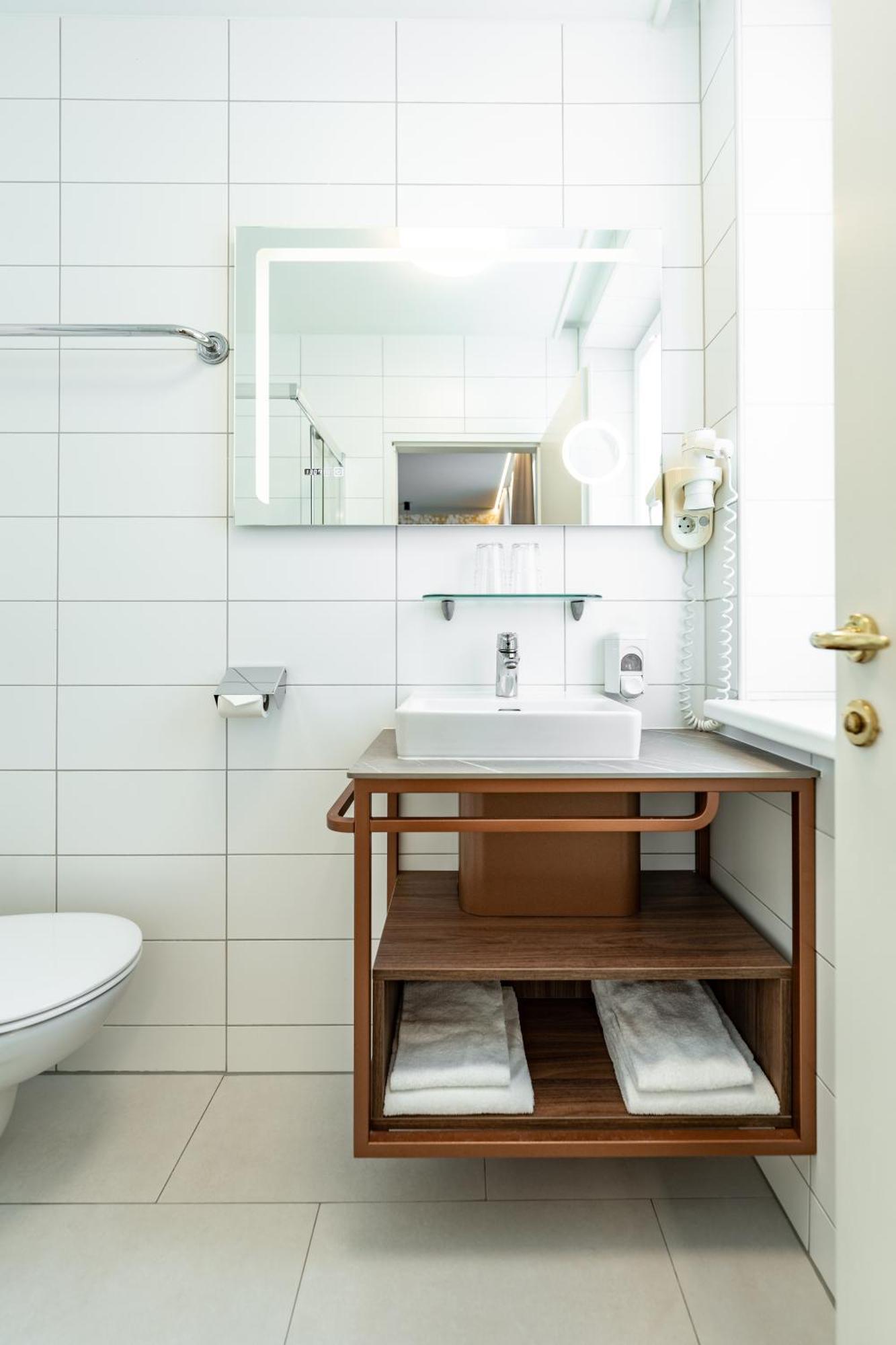 Hotel Lokomotive Linz Dış mekan fotoğraf